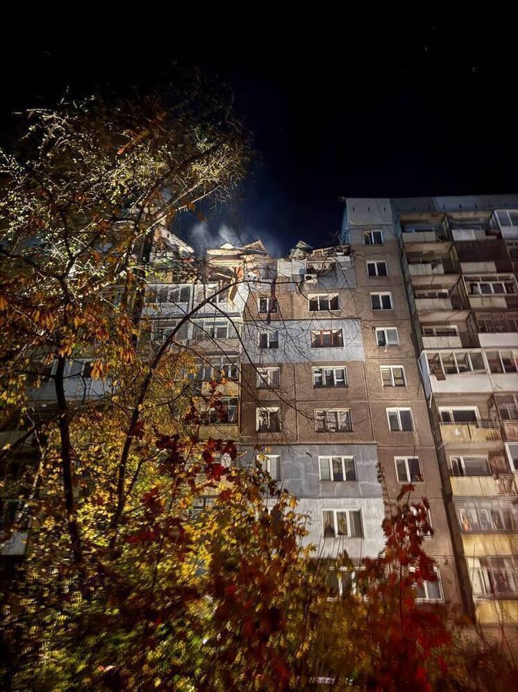 Власти эвакуировали людей из дома в Алчевске, где взорвался газ