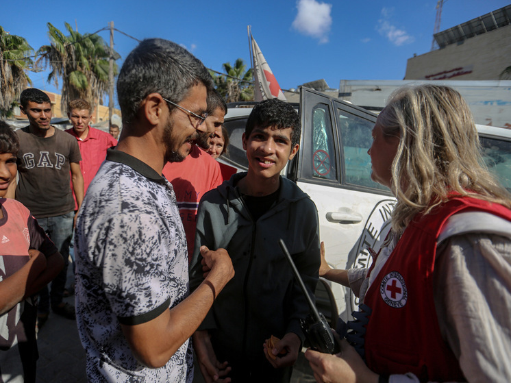 ХАМАС передал Красному Кресту 13 оставшихся заложников