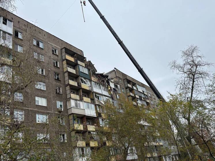 Регион-шеф поможет провести восстановительные работы в алчевской многоэтажке