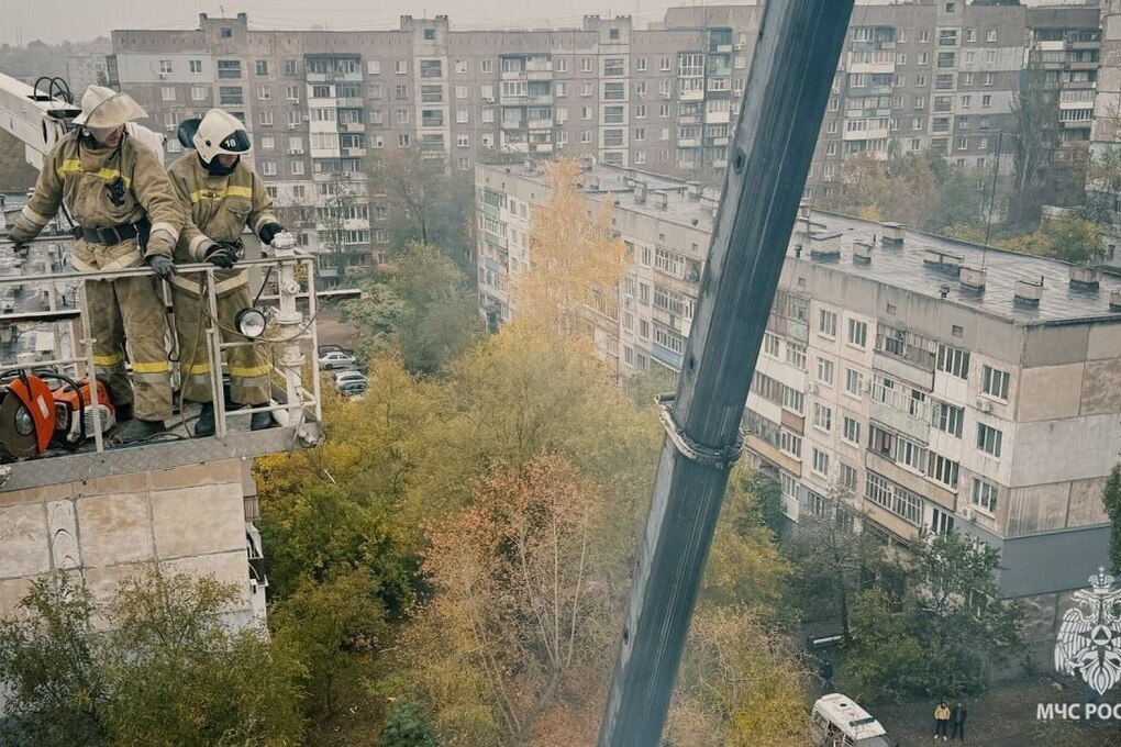 Семь квартир получили сильные повреждения при взрыве газа в алчевской многоэтажке