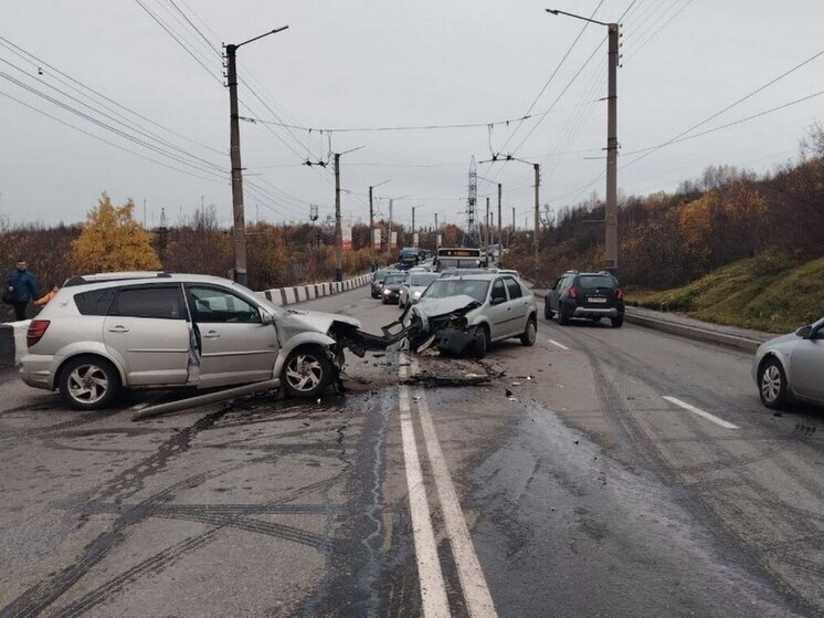 Пьяный водитель спровоцировал серьезную аварию в Мурманске