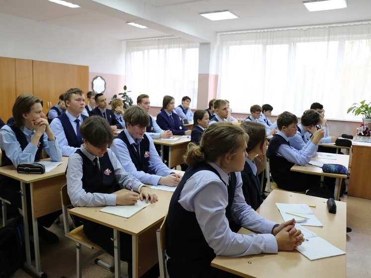 В Мирном начал работу первый инженерно-космический класс