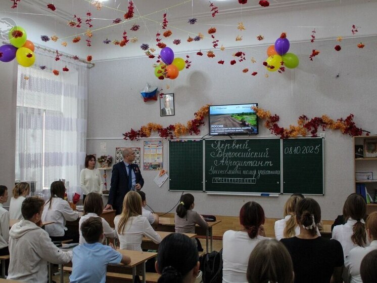 «Агродиктант» в Запорожской области познакомил молодежь с современным сельским хозяйством