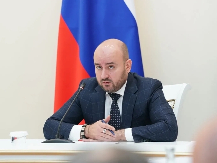 Губернатор В. Федорищев провел оперативное совещание в областном правительстве
