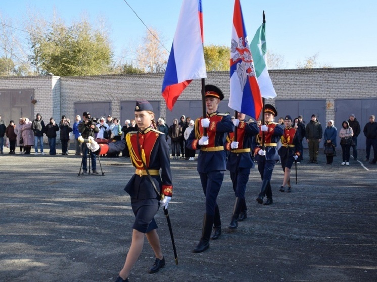 Первых призывников осеннего призыва отправили служить в Кургане
