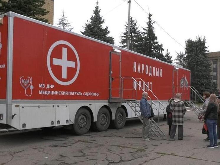 "Автопоезд здоровья" примет жителей Тореза