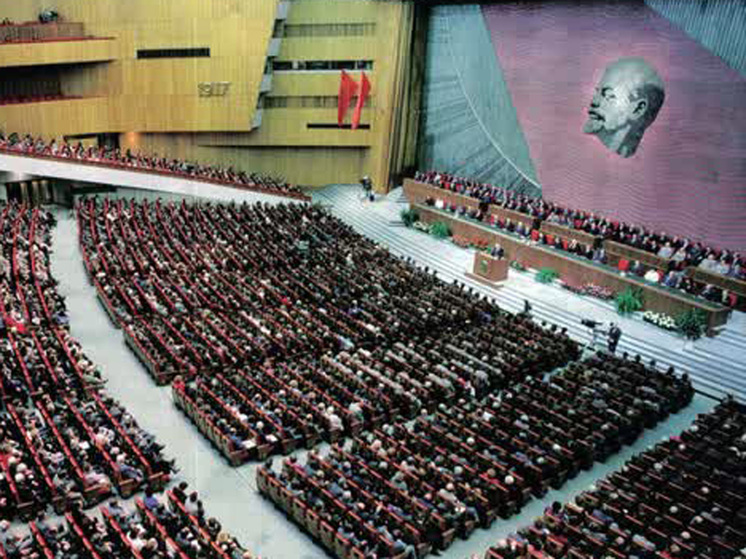 Форма народной самоорганизации в виде Советов может использоваться и сейчас