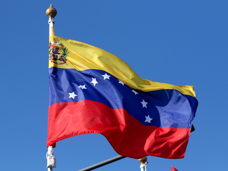 Венесуэла прекращает работу посольств в Австралии и Норвегии из-за реорганизации