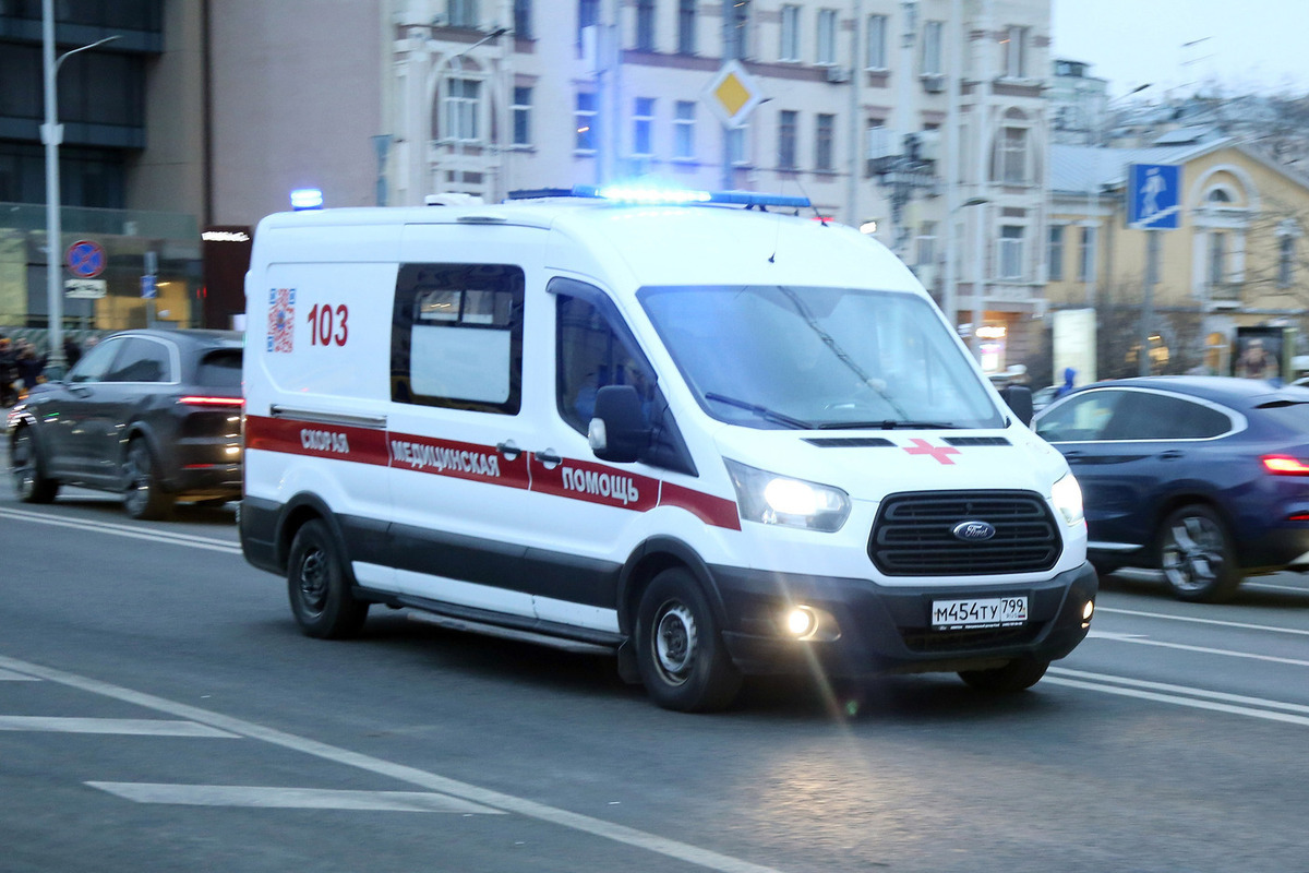 В Москве рабочий погиб при падении с шестого этажа строящегося объекта