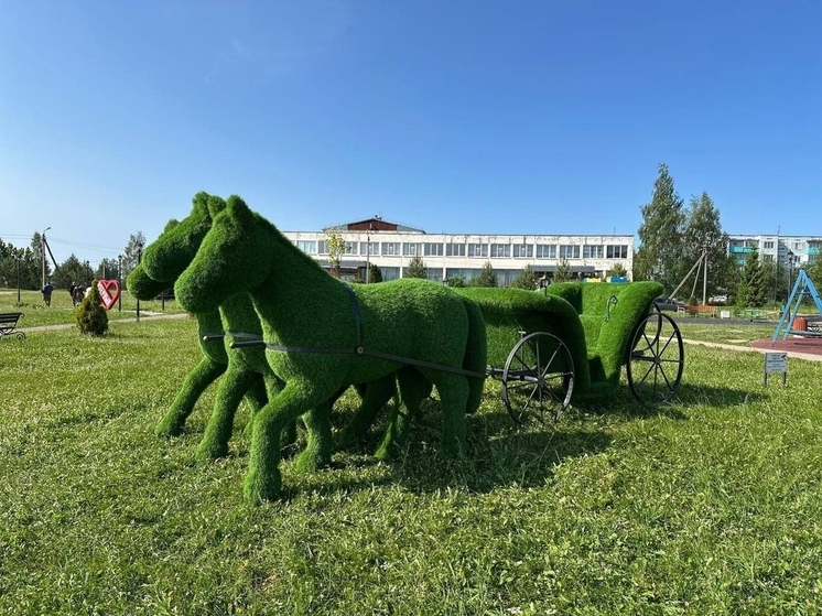 Василий Анохин: благоустроенных территорий в Смоленской области становится больше