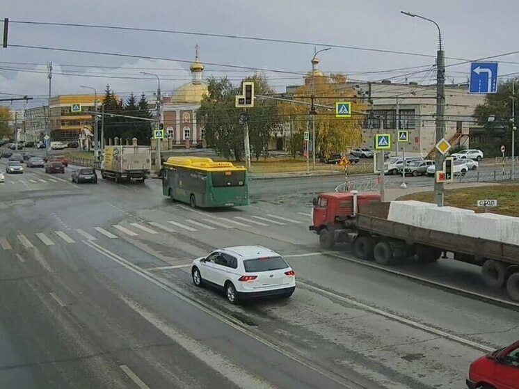 На улице Терновского в Пензе внедрили новый адаптивный режим работы светофоров