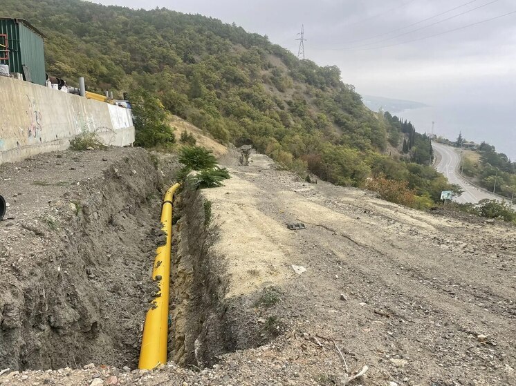На Южном берегу Крыма строят газопровод за 4,5 млрд рублей