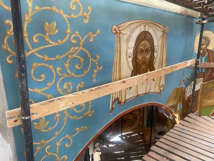 Завершена реставрация росписей в церкви Сорока Севастийских мучеников в Печорах