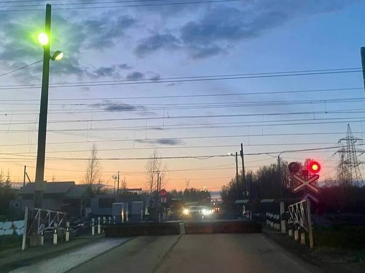 В поселке Веймарн закроют железнодорожный переезд с 21 по 22 октября