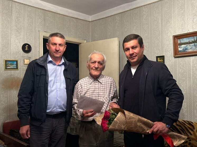 В Кисловодске с 95-летием поздравили ветерана Великой Отечественной войны