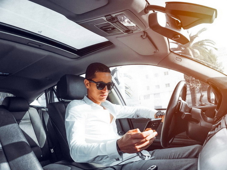 В Марий Эл таксист подозревается в краже телефона у клиента