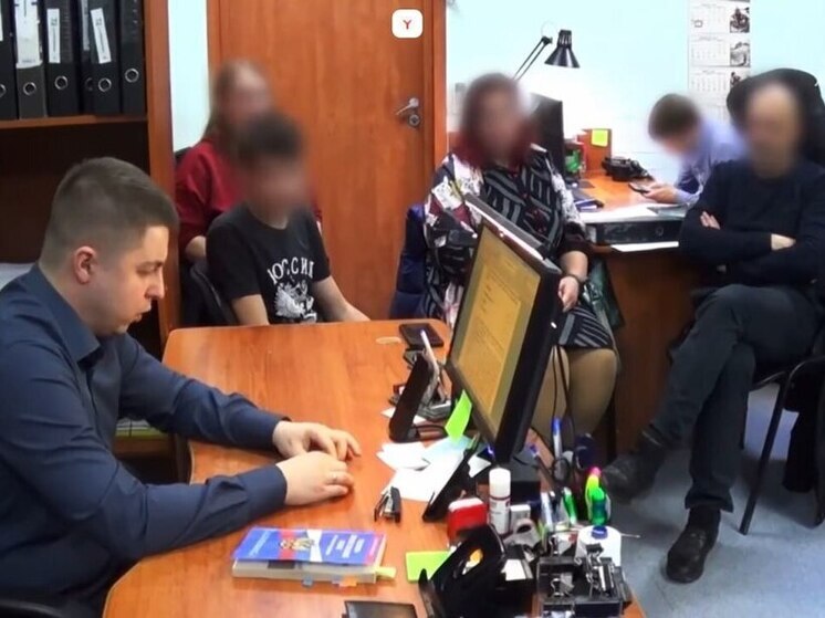 Саратовского школьника обвинили в терроризме
