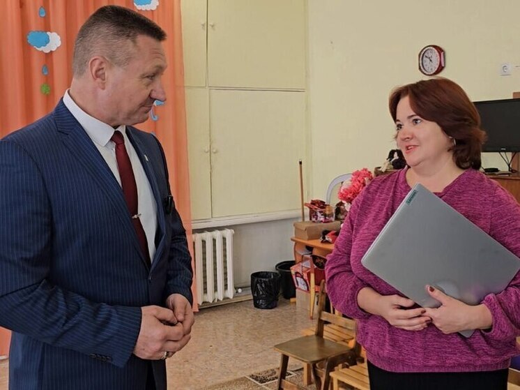 Новую оргтехнику передали для детского сада в Скадовском округе