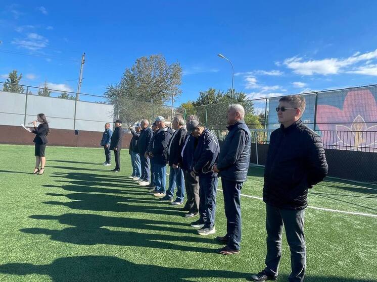 В Лаганском районе отметили тех, кто посвятил свою жизнь футболу