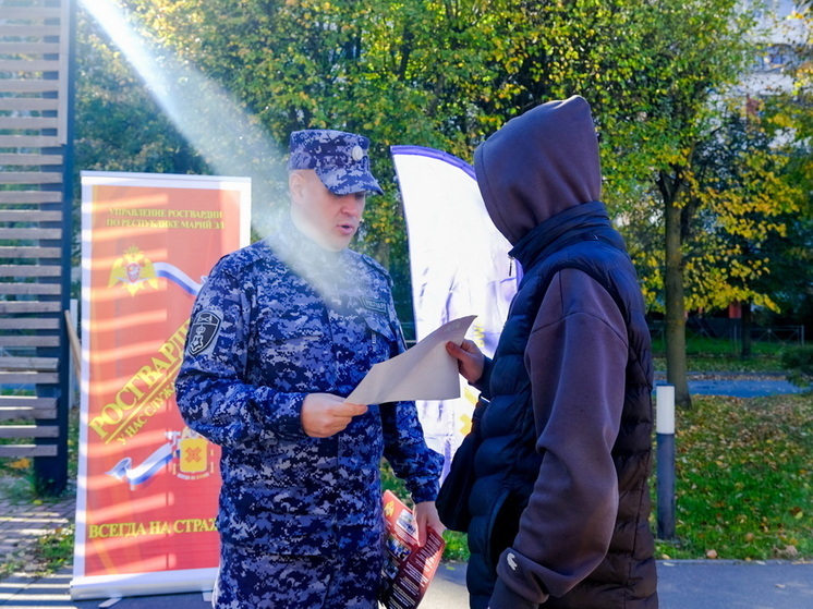 Росгвардейцы продолжают проводить агитационную работу с жителями Республики Марий Эл