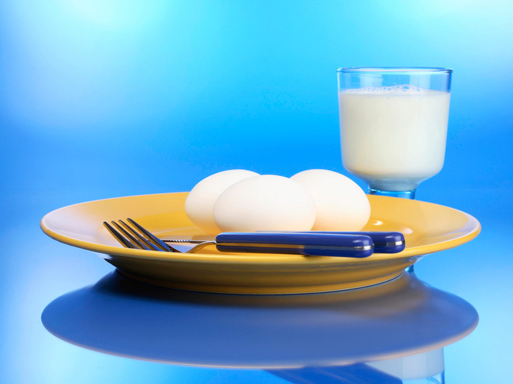 Диетолог рассказал о продуктах с «гормонами счастья»