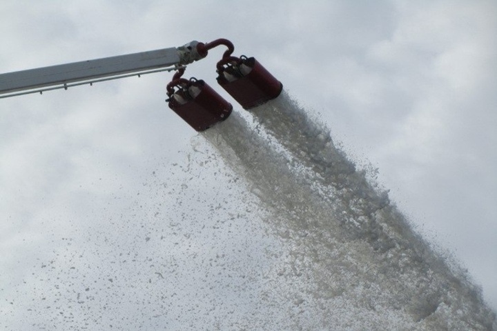 Incendio in edificio residenziale ad Adler: cause e conseguenze ancora da determinare