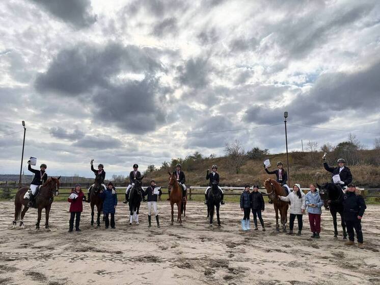 Хакасские конники блестяще выступили на первенстве республики и чемпионате