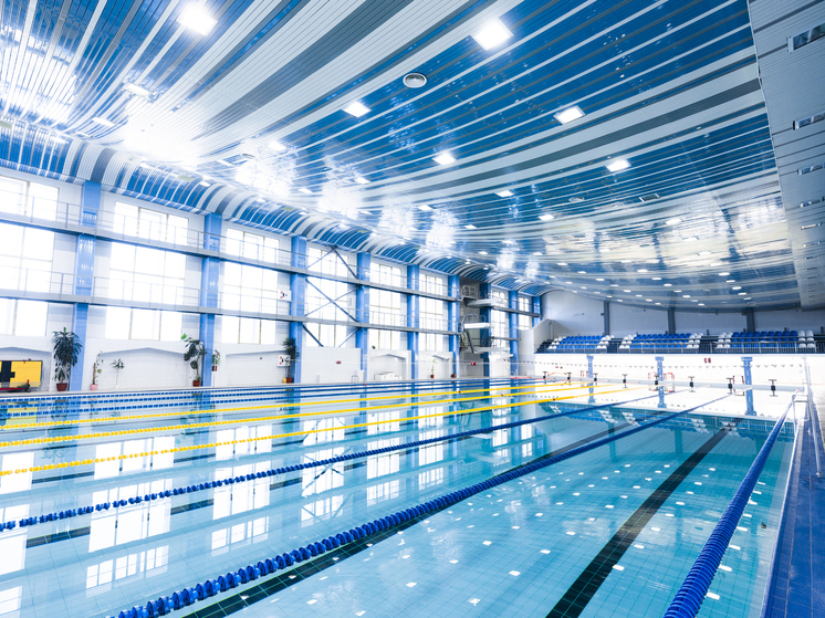 Строители приступили к возведению бассейна в Ольховском квартале Луганска