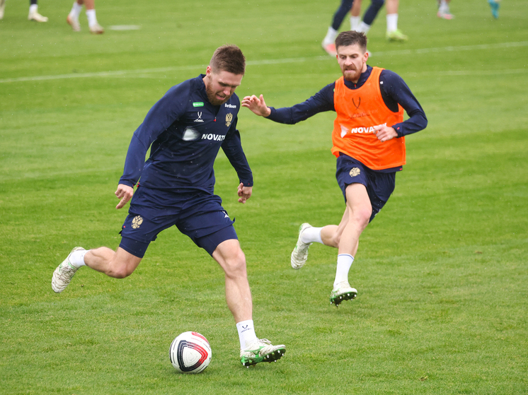 Сборная России по футболу впервые одержала победу над командой из Южной Америки