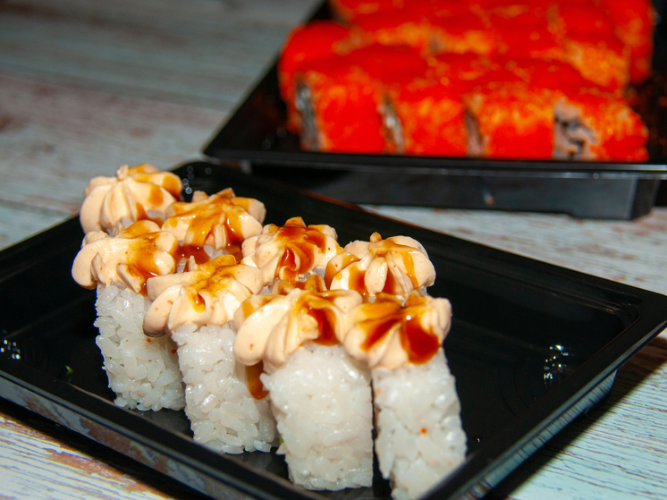 Мужчина умудрился поесть более 1000 раз бесплатно, обманывая сервис доставки еды