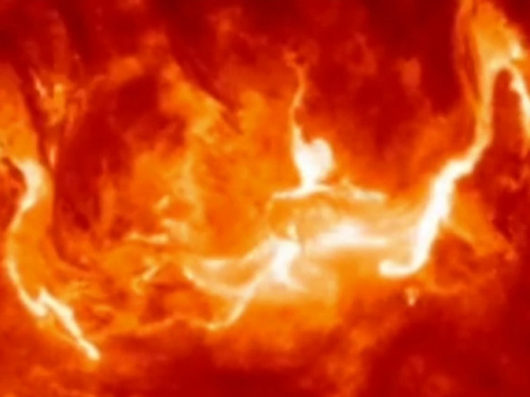 Вторая по силе вспышка за 4 месяца зафиксирована на Солнце