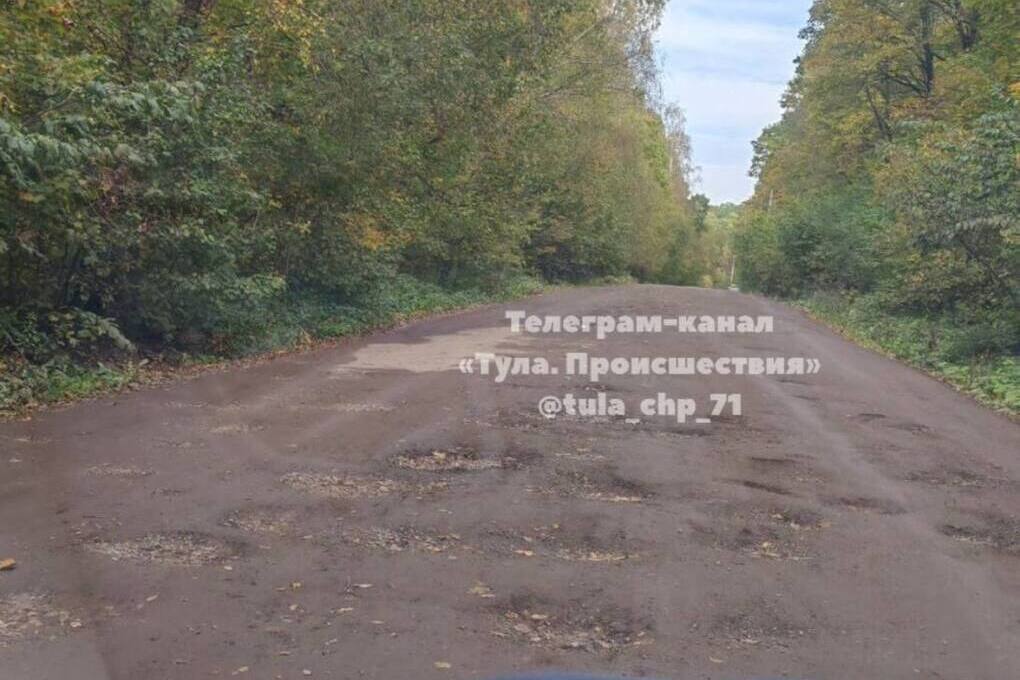 Жители Демидовки бьют тревогу: грунтовка вместо дороги годами