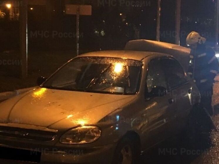 Человек пострадал при столкновении двух легковушек на калужском Правобережье