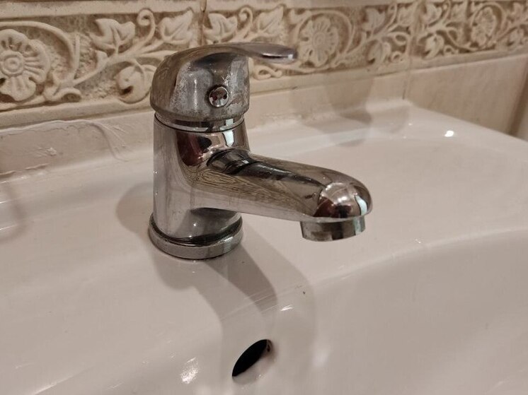 В Гатчине местами отключат водоснабжение 16 октября