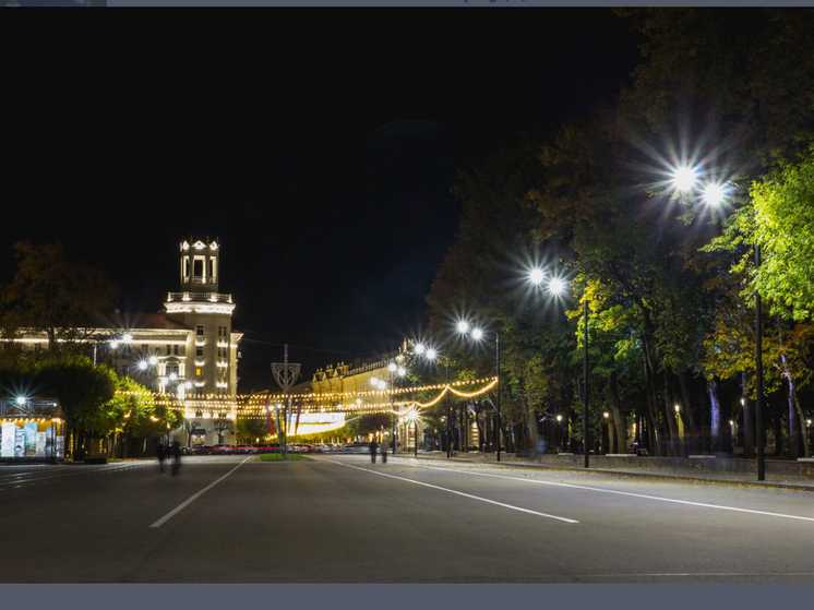 «Россети Центр» установили 130 художественных опор в историческом центре Смоленска