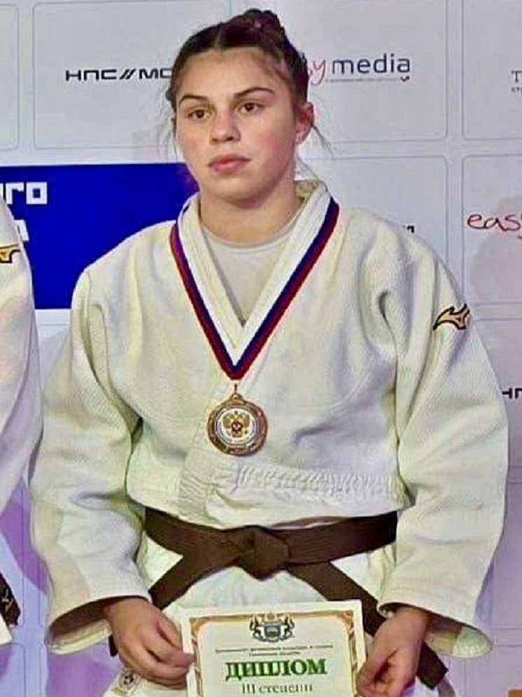 Спортсменка с Ямала завоевала бронзовую медаль на первенстве Урала по дзюдо