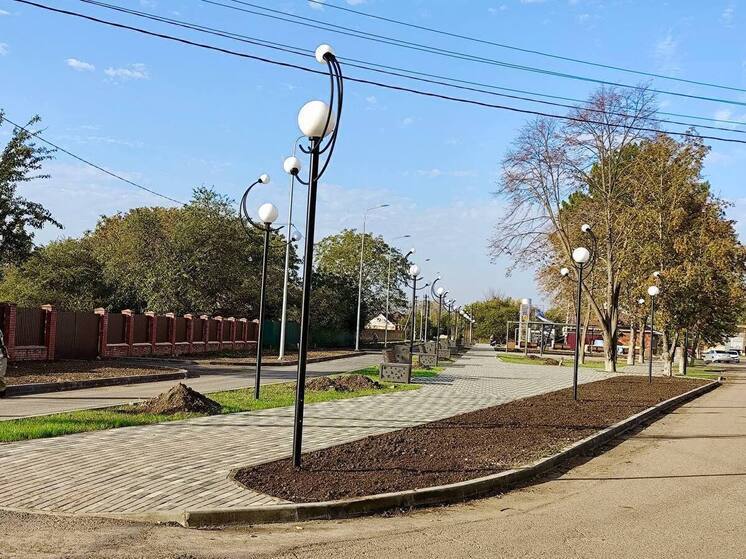 Обновленный сквер Космонавтов готовят к открытию в Тимашевском районе