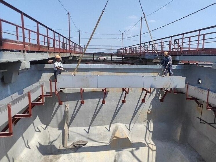 Специалисты из Московской области ремонтируют очистные сооружения в Новоазовске