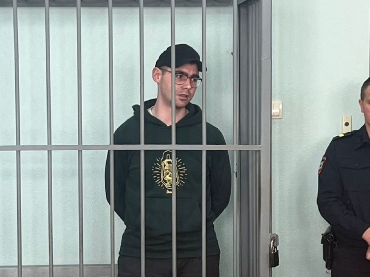 Направлено в суд уголовное дело по обвинению редактора Ura.ru в даче взятки