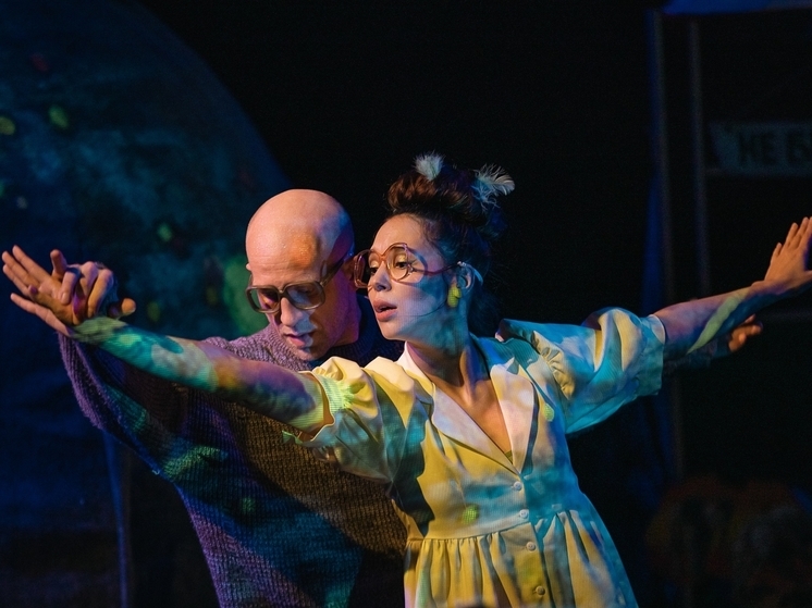 На сцене без выходных: праздничные афиши декабря и января опубликовал Псковский драмтеатр