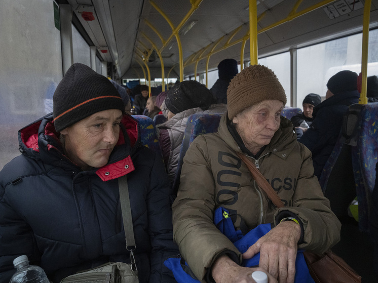 Германия столкнулась с беспрецедентным наплывом украинских беженцев после снятия запрета на выезд для мужчин 18-22 лет