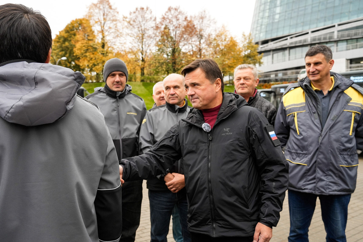 Губернатор Воробьев сообщил о поставке новых автобусов в города Подмосковья