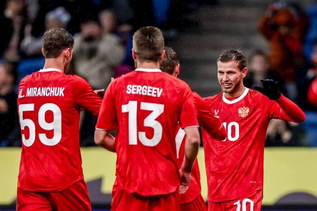 Бывший наставник сборной России оценил победу над командой Боливии