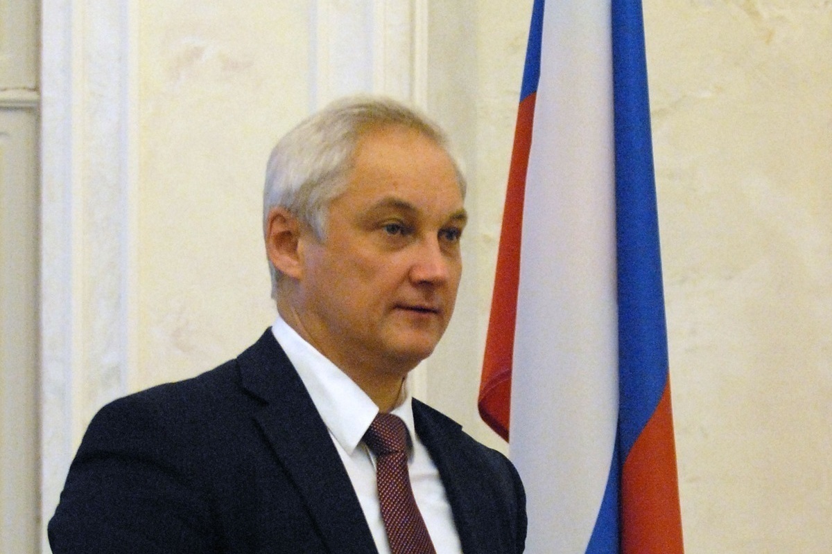 Белоусов заявил, что НАТО наращивает военные силы на восточных рубежах