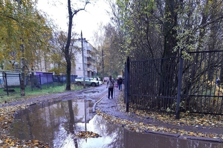 Ярославцы рассказали о социальных учреждениях, оставшихся без дорог