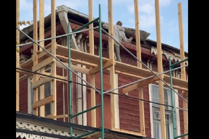 В Рязани возбудили административное дело из-за ремонта летнего клуба