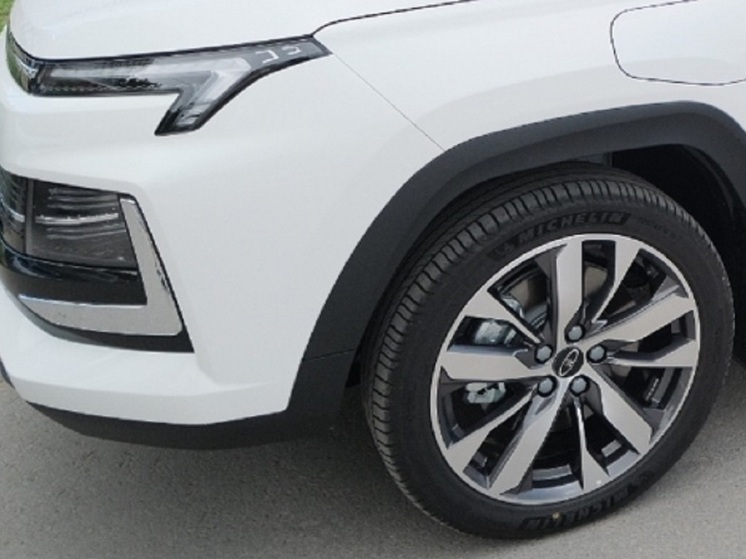 Волгоградцам назвали самый продаваемый люксовый автомобиль сентября