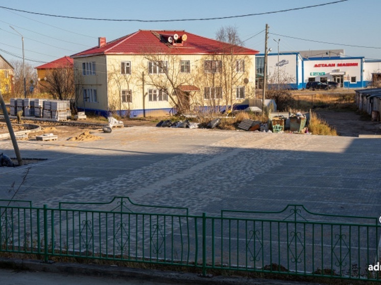 На Пырерки в Нарьян-Маре завершают обустройство парковки