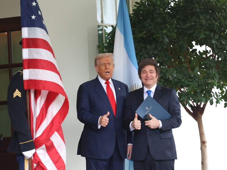 TN: Аргентина готова пересмотреть соглашения с КНР под давлением США