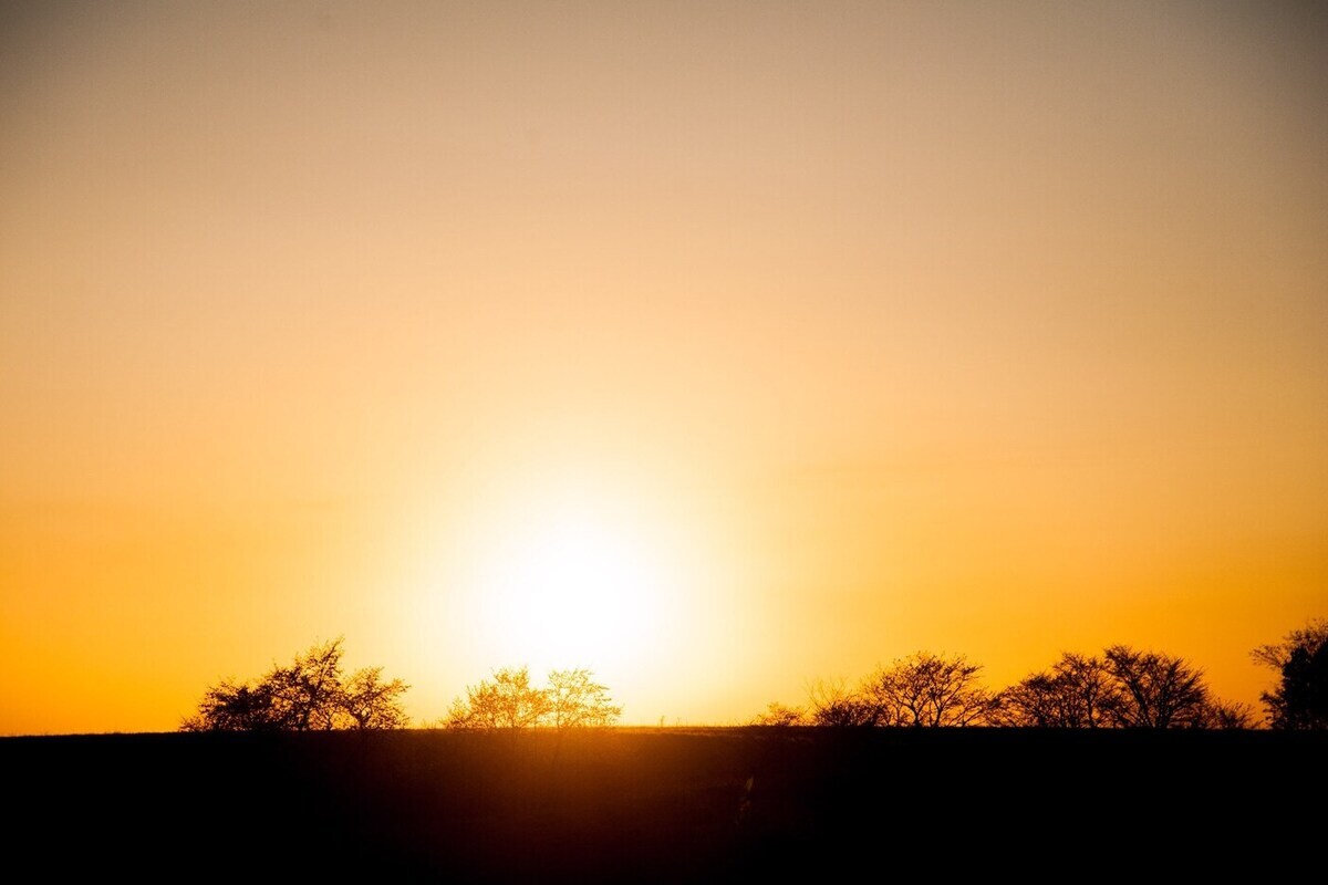 Магнитная буря 16 октября 2025 года: геоудары с Солнца усилятся до 6 баллов из 9